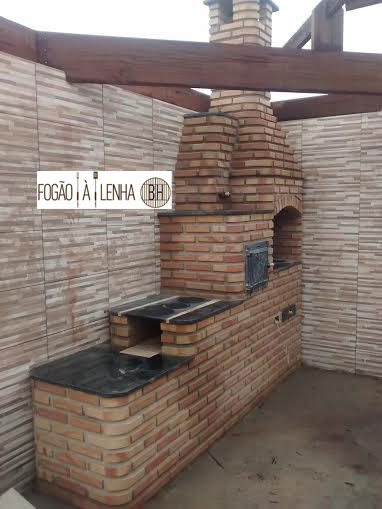 Fogão a Lenha com Churrasqueira e Forno em Esmeraldas