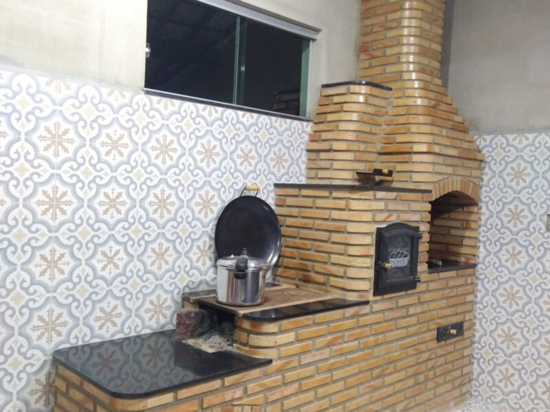 Fogão a Lenha com Forno e Churrasqueira em Conselheiro Lafaiete